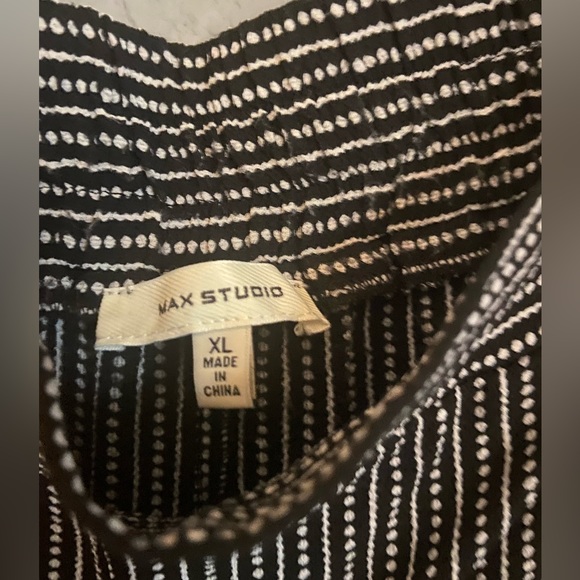 Max Studio patterned pants - Picture 3 of 3